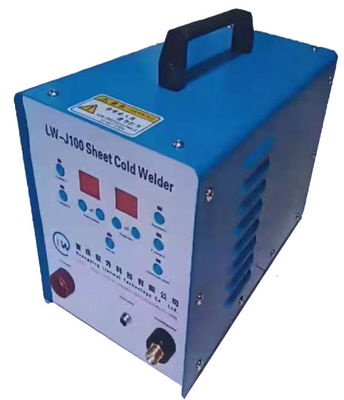 máquina de la soldadura en frío de la hoja de 2.0m m